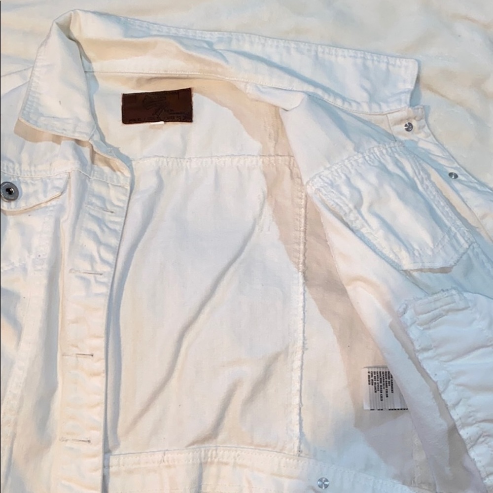Jean jacket - Picture 2 of 3